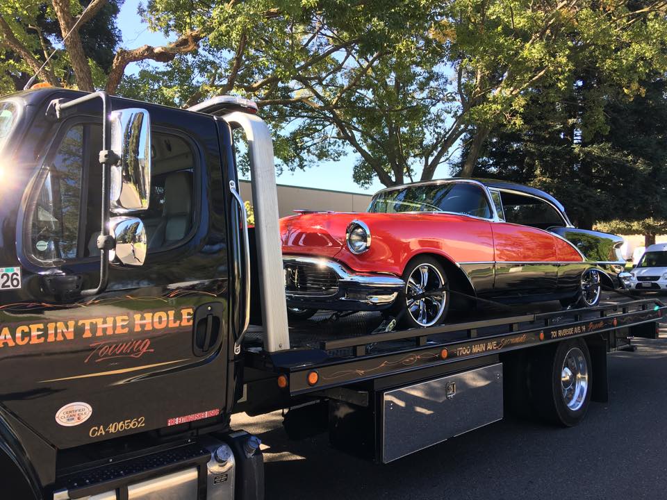 Not every towing company has the equipment to handle  the transporting of classic vehicles.  At Sacramento Ace Towing we not only have the right equipment, we also have the experience needed to safely get your classic vehicle to the location you designate. Our flatbed tow truck are the perfect solution if you are planning to transport your classic car or truck.